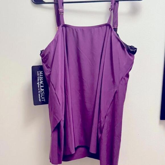 Miraclesuit Razzle Dazzle Tankini Top Pink Underwire swimwear New 16 orchid - Picture 7 of 10